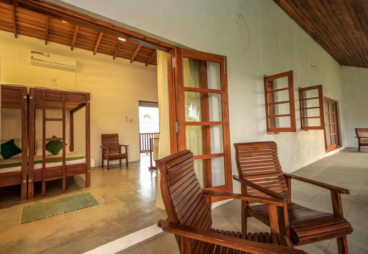 Hotel Kayjay Palms Passikudah Esterno foto