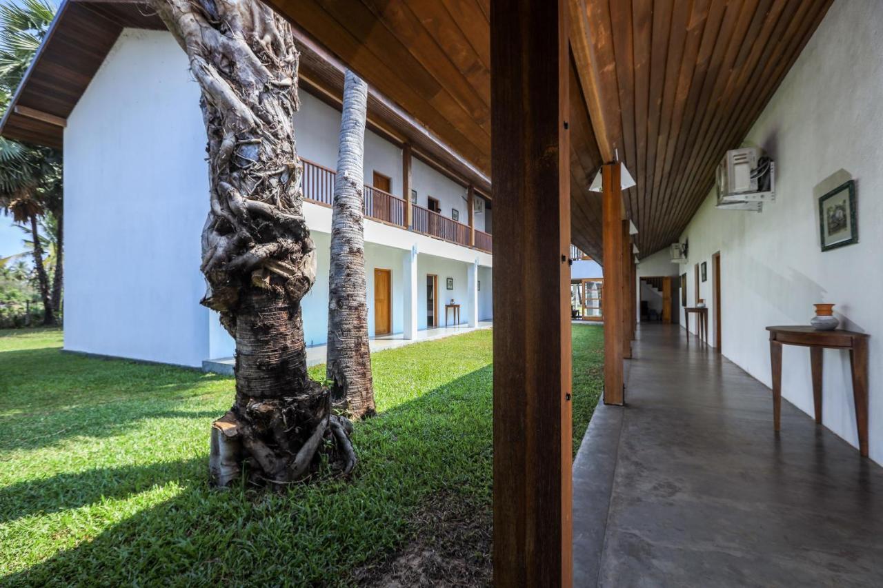 Hotel Kayjay Palms Passikudah Esterno foto