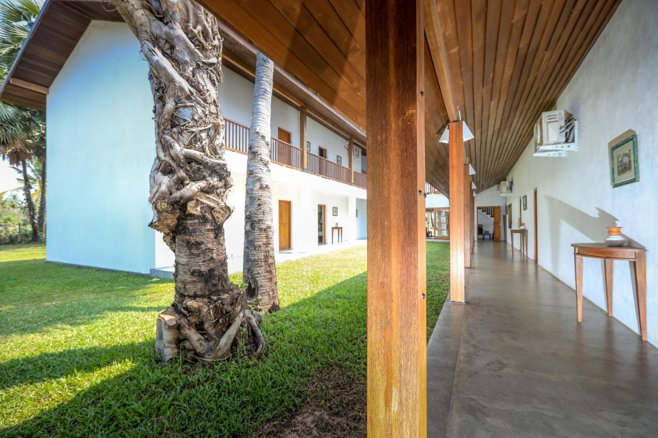 Hotel Kayjay Palms Passikudah Esterno foto