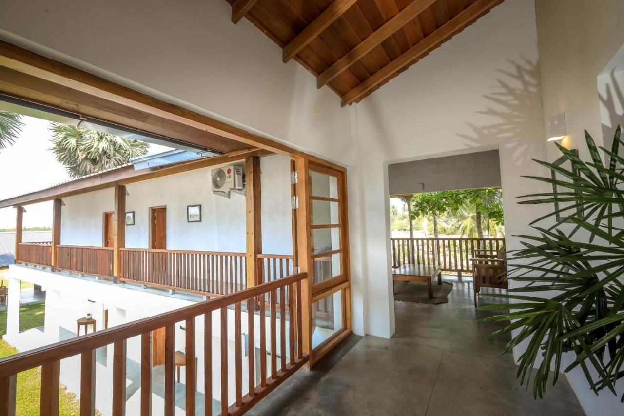 Hotel Kayjay Palms Passikudah Esterno foto