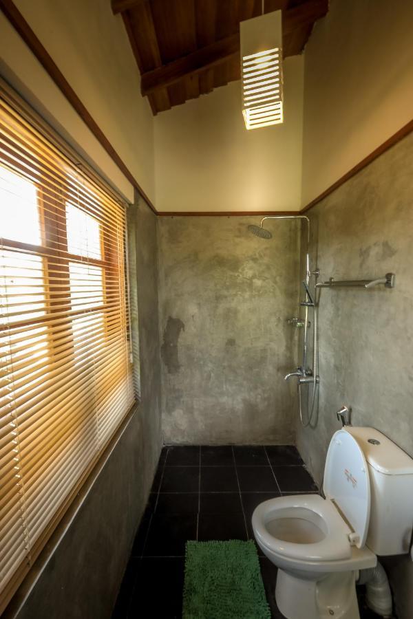 Hotel Kayjay Palms Passikudah Esterno foto