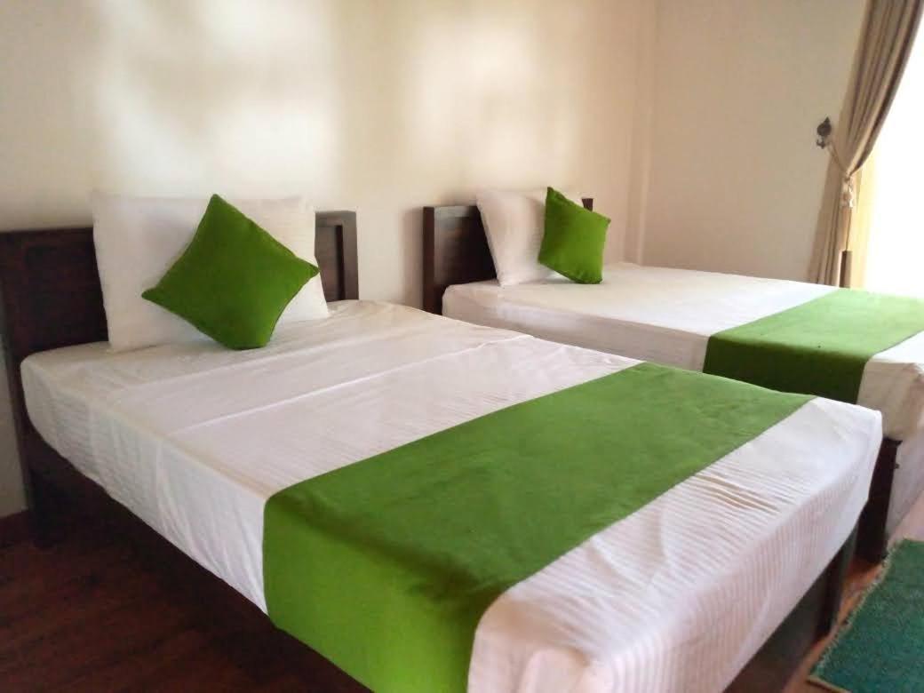 Hotel Kayjay Palms Passikudah Esterno foto